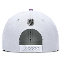 Casquette ajustable authentique Pro Hockey Fights Cancer pour hommes Fanatics White Vegas Golden Knights