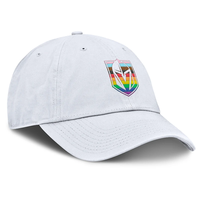 Casquette ajustable Fanatics pour hommes, blanche Vegas Golden Knights PRIDE