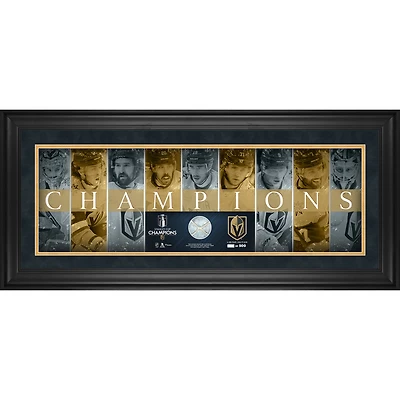 Panoramique encadrée des champions de la Coupe Stanley 2023 des Golden Knights de Vegas, 10" x 30", avec un morceau de filet utilisé lors du match de la finale de la Coupe Stanley 2023 - Édition limitée à 500 exemplaires