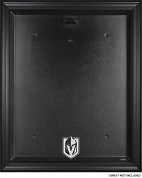 Vitrine de présentation du maillot des Golden Knights de Vegas avec cadre noir