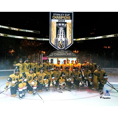 Photographie non signée de la bannière levée des Golden Knights Vegas