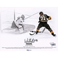 Photo dédicacée de William Karlsson, joueur des Golden Knights de Vegas (8 po x 10 po), prise entre les jambes.