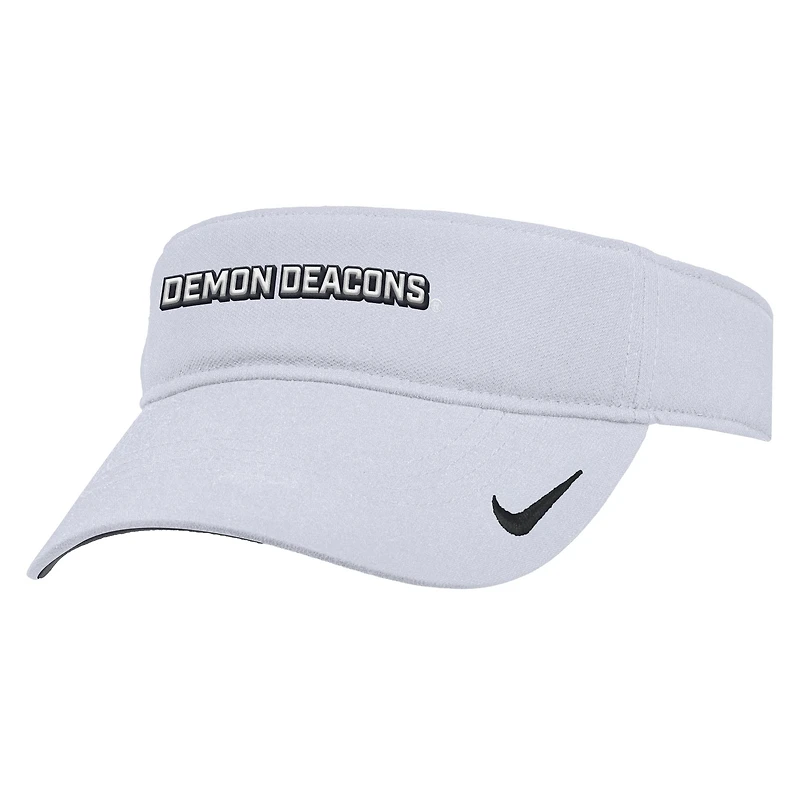Visière ajustable Nike blanche Wake Forest Demon Deacons 2025 On-Field Ace Performance pour homme
