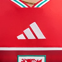 Maillot domicile réplique adidas rouge de l'équipe nationale du Pays Galles pour la Coupe Monde FIFA 2026