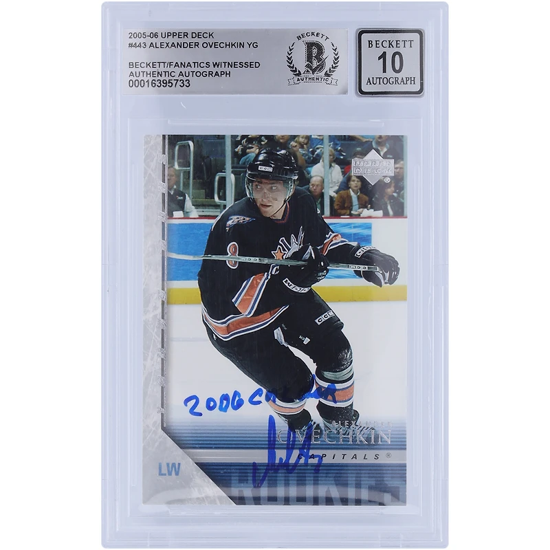 Carte de recrue numéro 10 autographiée par Alexander Ovechkin des Capitals de Washington, Upper Deck Series 2 2005-06, Young Guns #443, Beckett Fanatics, avec l'inscription « 2006 Calder »