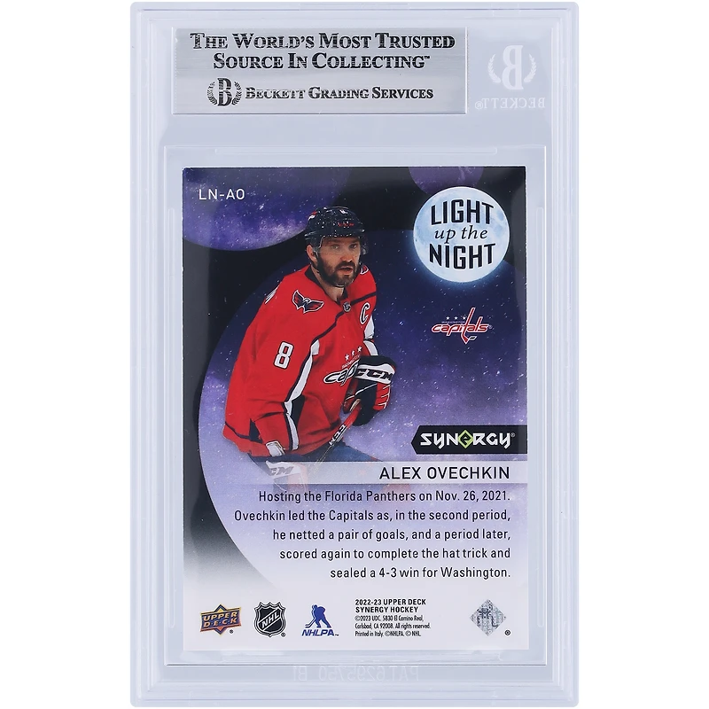 V106832 Casquettes Alexander Ovechkin Washington Capitals Autographiée 2022-23 Upper Deck Synergy Light Up The Night #LN-AO #/899 Beckett Fanatics Witnessed Authenticated Card Alexander Ovechkin AUT UPD TRADING CARDS 45831 AUTTRC CA01HK5111 #108