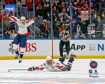 Photographie non signée d'Alexander Ovechkin, célébration du 895e but des Capitals de Washington