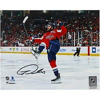 V106832 Casquettes Tom Wilson Washington Capitals Autographié 8" x 10" Maillot Rouge Célébration Photographie 43 Tom Wilson AUT 08x10 PHOTO 45646 AUTPHO 08HKWI0016 #1