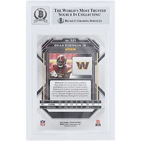 Brian Robinson Jr. Washington Commanders Carte de recrue Panini Prizm n° 321 autographiée 2022 Beckett Fanatics Witnessed Authenticated 9/10 Rookie