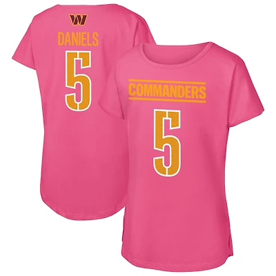 T-shirt rose Jayden Daniels avec nom et numéro de joueur des Washington Commanders