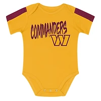 Ensemble 3 pièces pour bébé Outerstuff bordeaux/doré Washington Commanders Double Down, body et pantalon