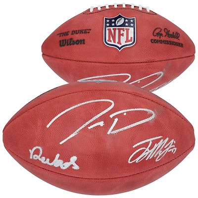 Ballon de football américain Wilson Duke en couleur, autographié par Jayden Daniels, Terry McLaurin et Deebo Samuel, commandants de l'État de Washington.