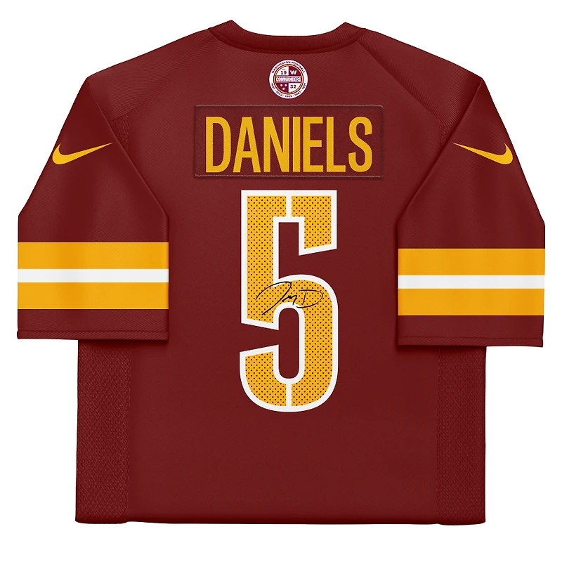 Maillot Nike Vapor F.U.S.E. bordeaux dédicacé par Jayden Daniels des Washington Commanders