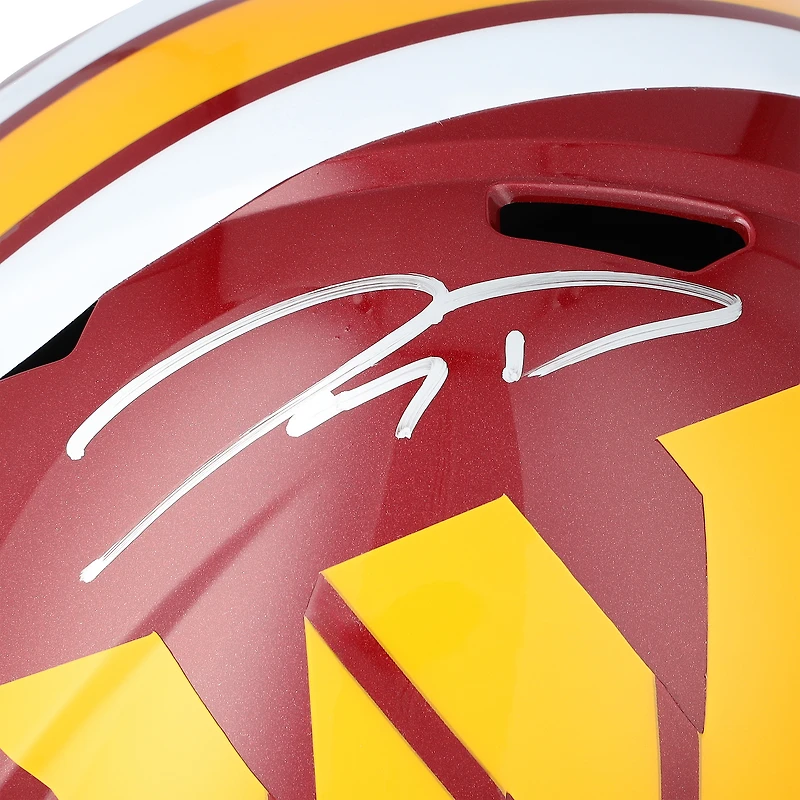 Casque réplique Riddell Speed 2026 autographié par Jayden Daniels des Washington Commanders