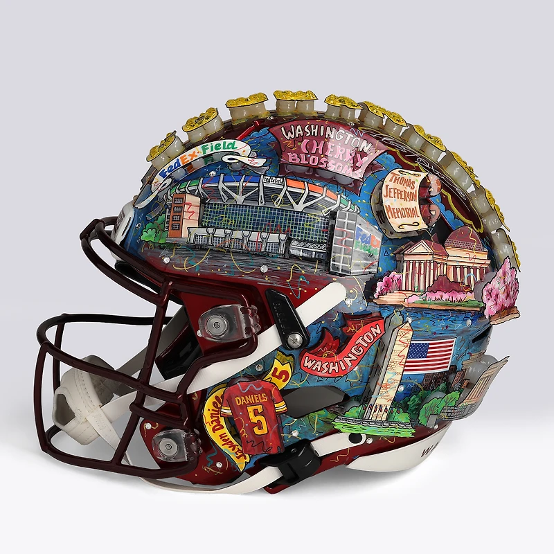Casque Riddell Speed Flex Authentic autographié par Jayden Daniels (Washington Commanders) - Illustration de Charles Fazzino - WN55916234