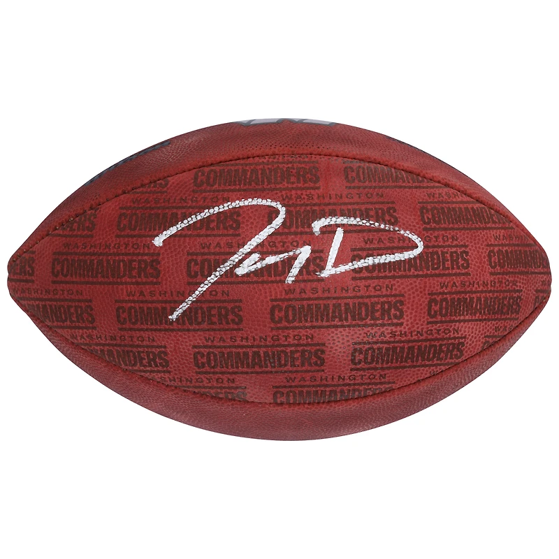 Ballon de football Wilson Duke autographié par Jayden Daniels des Washington Commanders