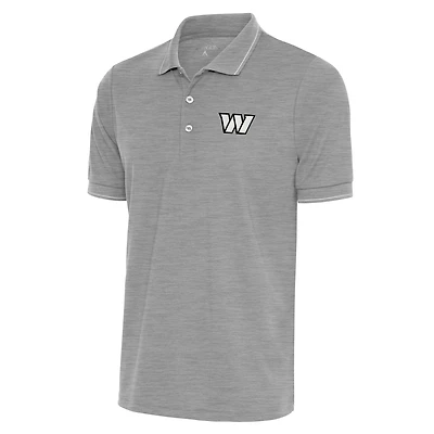 Polo gris chiné Antigua pour homme avec logo métallisé des Washington Commanders