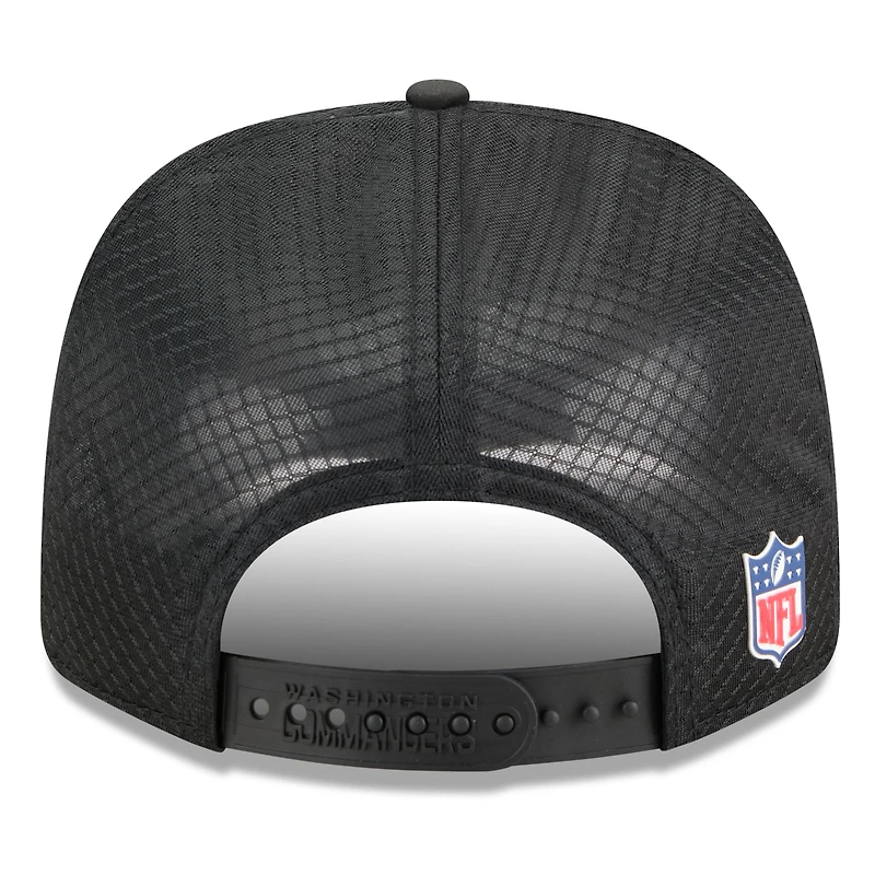 Men's New Era Black Washington Commanders 2025 Sideline  9SEVENTY Trucker Adjustable Hat