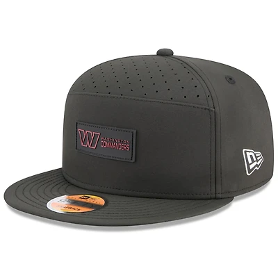 Men's New Era Black Washington Commanders 2025 Sideline  Split Panel 9FIFTY Snapback Hat