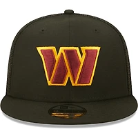 Men's New Era  Burgundy Washington Commanders Core Team 9FIFTY Trucker Snapback Hat