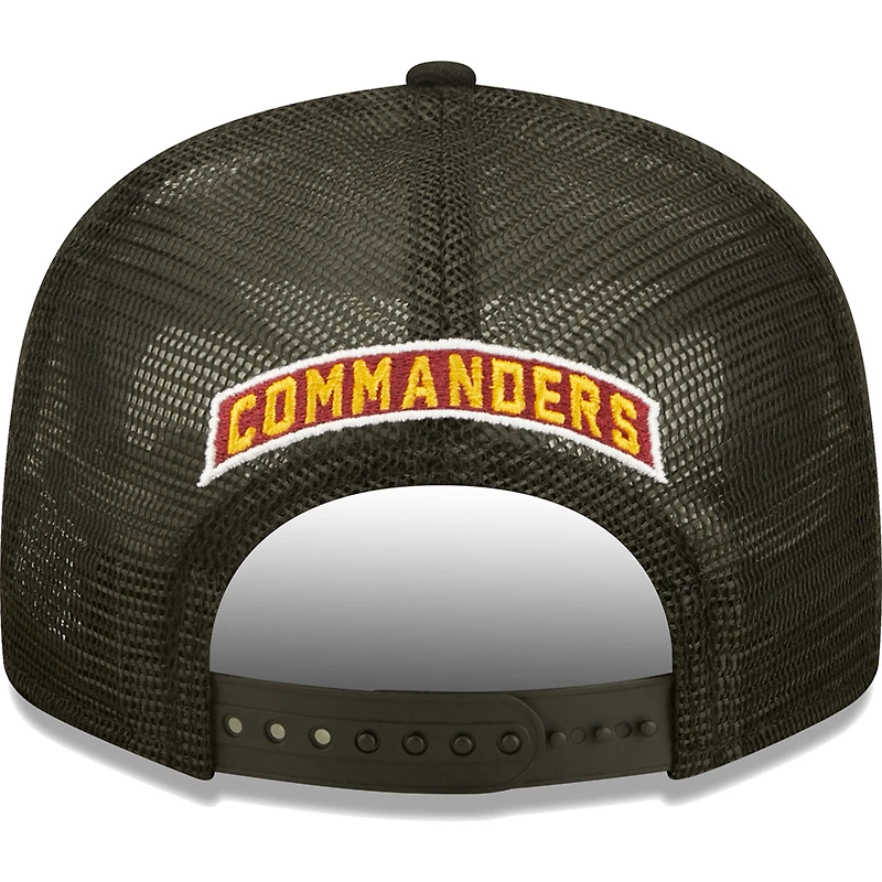 Men's New Era Burgundy Washington Commanders Core Team 9FIFTY Trucker Snapback Hat