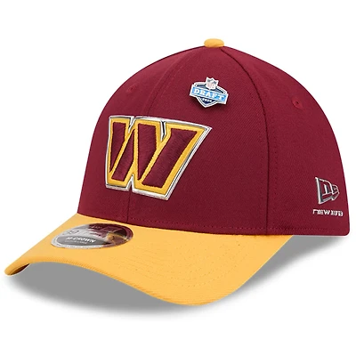 Casquette New Era Flex bordeaux/or Washington Commanders 2026 NFL Draft 39THIRTY M-Crown pour homme