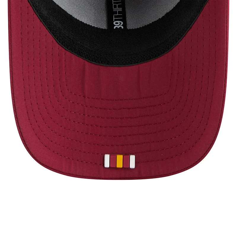 Men's New Era Burgundy Washington Commanders 2025 Sideline 39THIRTY Flex Hat