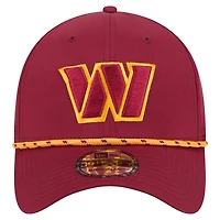 Casquette perforée 39THIRTY Flex bordeaux New Era pour homme des Washington Commanders