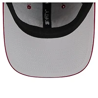 Casquette perforée 39THIRTY Flex bordeaux New Era pour homme des Washington Commanders