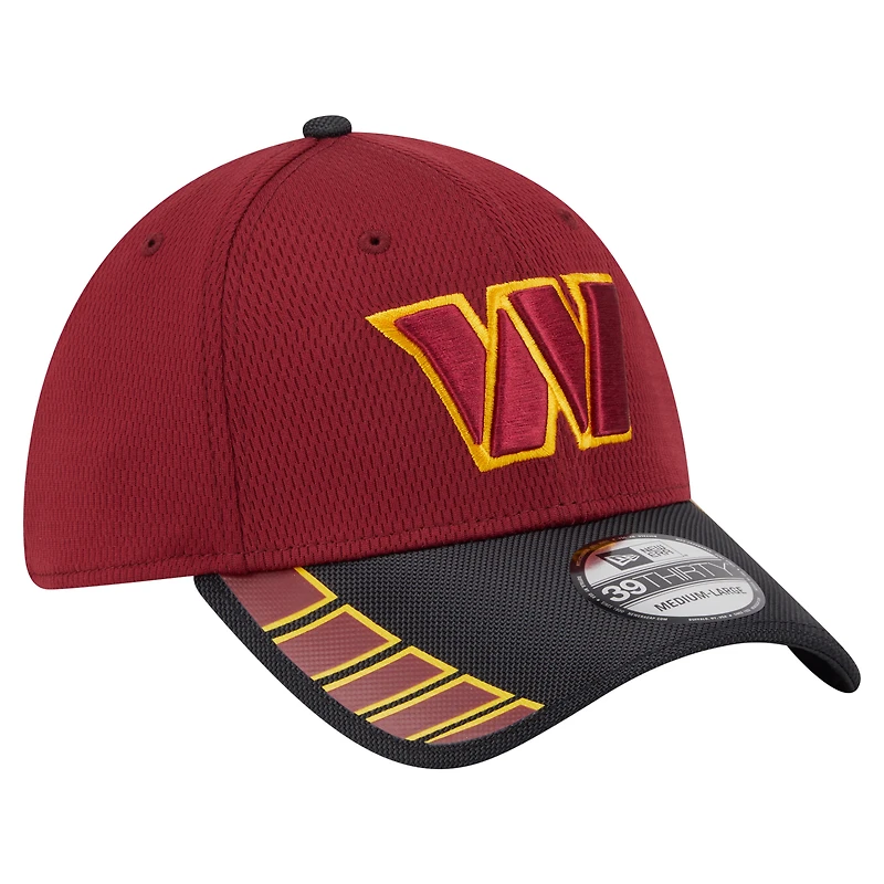 Men's New Era Burgundy Washington Commanders Visor Hit 39THIRTY Flex Hat