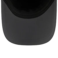 Casquette ajustable à oreilles de chien New Era anthracite Washington Commanders 2025 Sideline Runner pour homme