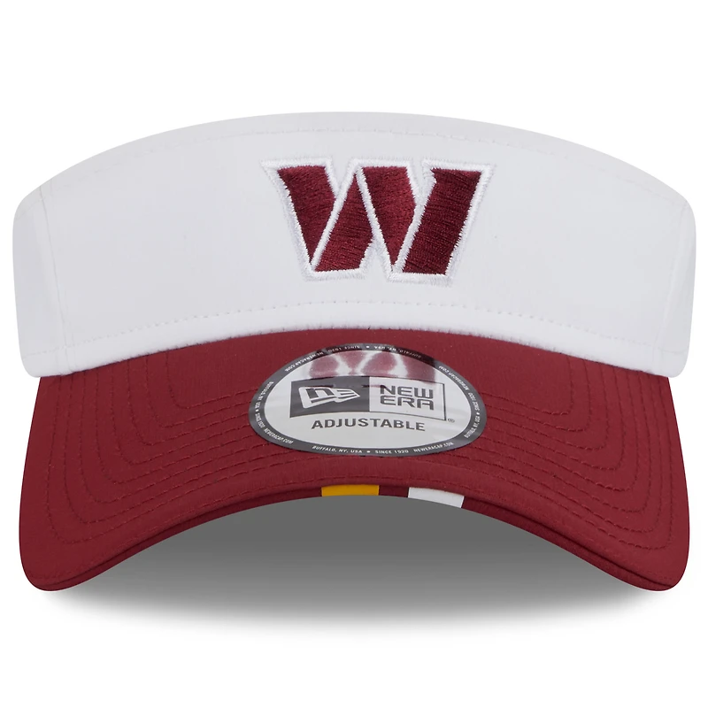 Casquette à visière ajustable New Era blanche/bordeaux pour homme, Washington Commanders 2025 NFL Training Camp
