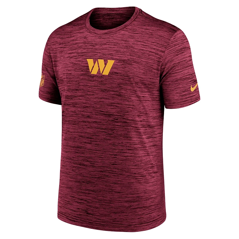 T-shirt Nike bordeaux Washington Commanders Sideline Velocity Dri-FIT pour homme