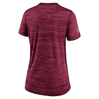 T-shirt Nike Washington Commanders Sideline Velocity Lockup Performance pour femme, bourgogne