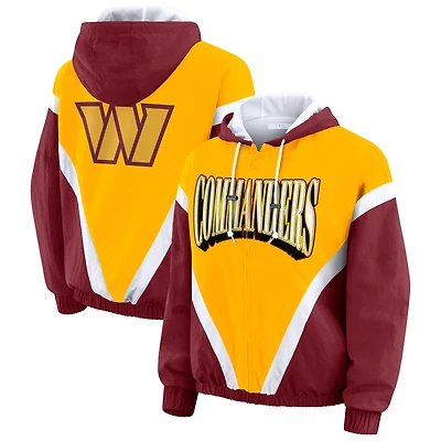 Coupe-vent à capuche entièrement zippé et froissé rétro Washington Commanders doré/bordeaux pour femme par Erin Andrews