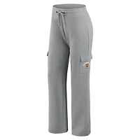 Ensemble de détente pour femme WEAR by Erin Andrews Gray Washington Commanders, chemise à capuche manches longues et pantalon en tricot gaufré