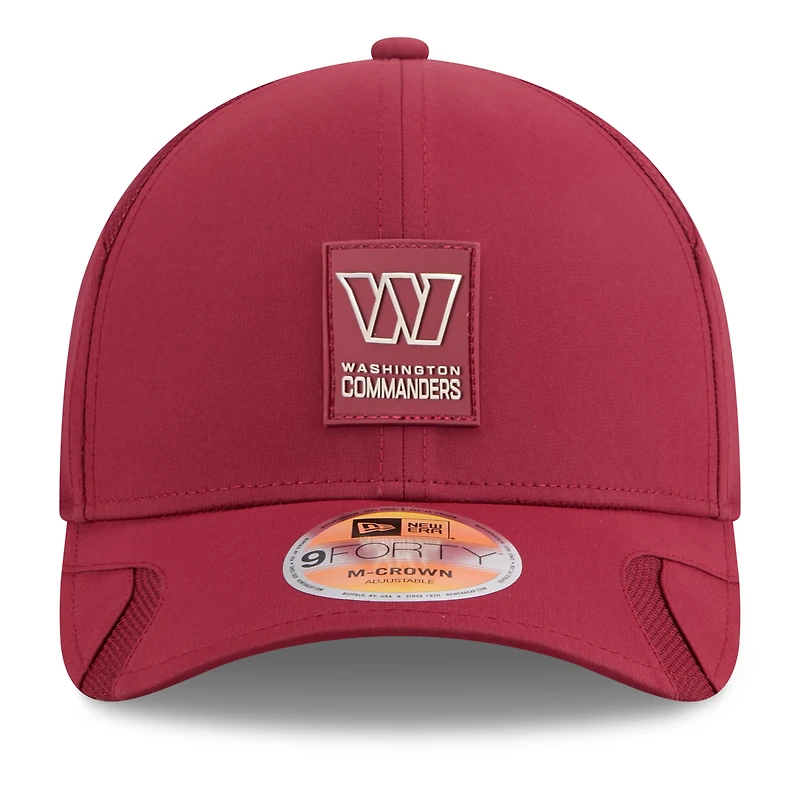 Casquette ajustable 9FORTY bordeaux New Era pour jeunes Washington Commanders 2025 Sideline
