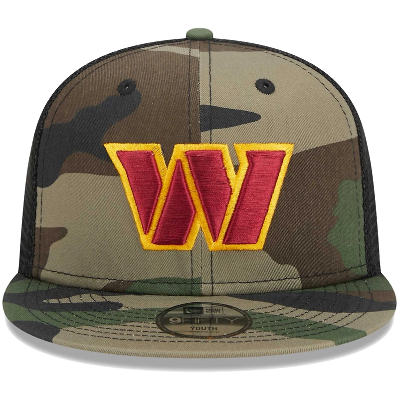 Casquette New Era Camo Washington Commanders Main Trucker 9FIFTY Snapback pour jeune