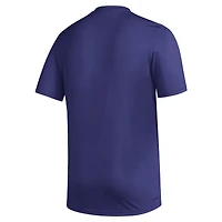 T-shirt d'avant-match violet adidas pour hommes des Washington Huskies 2023/24 AEROREADY Homeland Plate