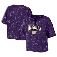 WEAR by Erin Andrews - T-shirt court violet à encolure crantée Washington Huskies Wash Splatter de