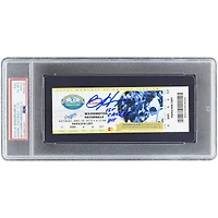 Billet autographié par Bryce Harper des Washington Nationals, datant du 28 avril 2012, pour son premier coup sûr en carrière (MLB). Authentifié par PSA (6/9). Inscription : « 1er coup sûr en carrière ».