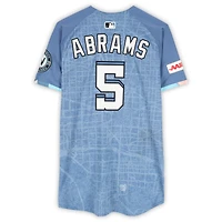 Maillot Nike City Connect bleu n° 5 de CJ Abrams, porté par les Washington Nationals lors de plusieurs matchs de la saison 2025 de la MLB.