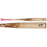 La batte cassée de José Tena, utilisée par Tan Marucci, des Nationals de Washington, contre les Guardians de Cleveland le 6 mai 2025 - Premier match du programme double