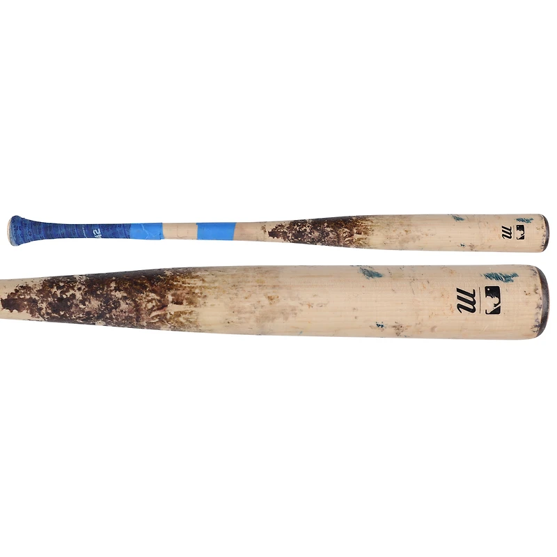 La batte cassée de Tan Marucci, utilisée par José Tena pour les Nationals de Washington, contre les Rockies du Colorado, le 19 avril 2025