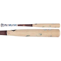 Luis García Jr., batte de baseball des Nationals de Washington, Louisville Slugger, couleur beige/rouge, utilisée lors d'un match contre les Marlins de Miami, le 14 juin 2025