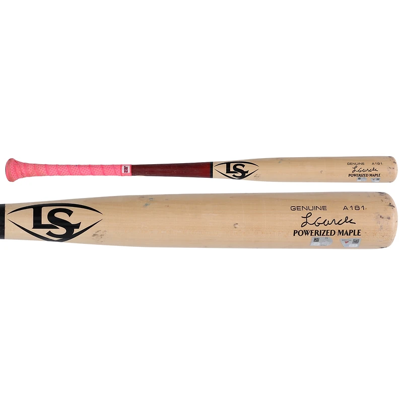 Batte cassée des Louisville Slugger beige/rouge de Luis García Jr., utilisée par les Nationals de Washington, lors du match contre les Dodgers de Los Angeles, le 7 avril 2025