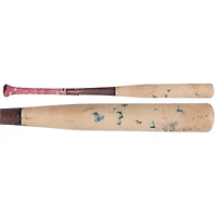 Batte cassée beige/rouge des Louisville Slugger de Luis García Jr., utilisée par les Nationals de Washington, lors du match contre les Brewers de Milwaukee, le 12 juillet 2025