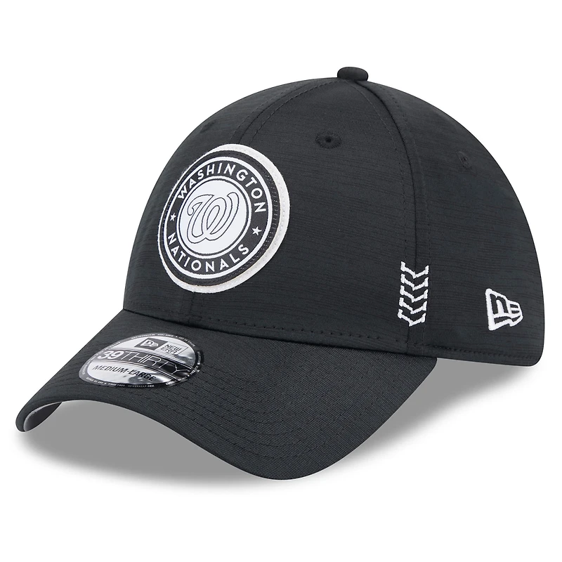 Casquette New Era noire Washington Nationals 2024 Clubhouse 39THIRTY Flex pour homme