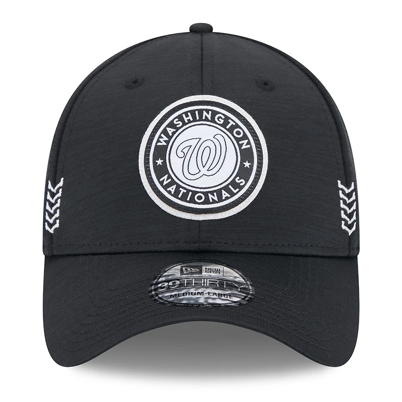 Casquette New Era noire Washington Nationals 2024 Clubhouse 39THIRTY Flex pour homme