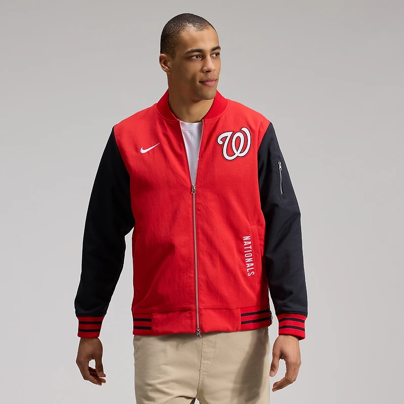 Veste aviateur Nike rouge/bleu marine pour homme, collection authentique des Nationals de Washington, coupe décontractée, entièrement zippée.
